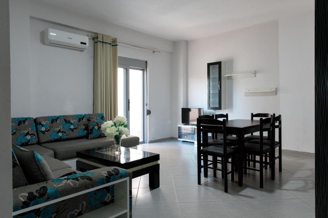 Grand Blue Aparthotel Sarandë 外观 照片